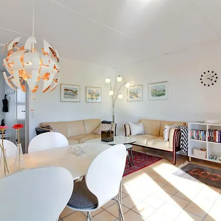 Leilighet Alimpij - 150m From The Sea By Interhome *